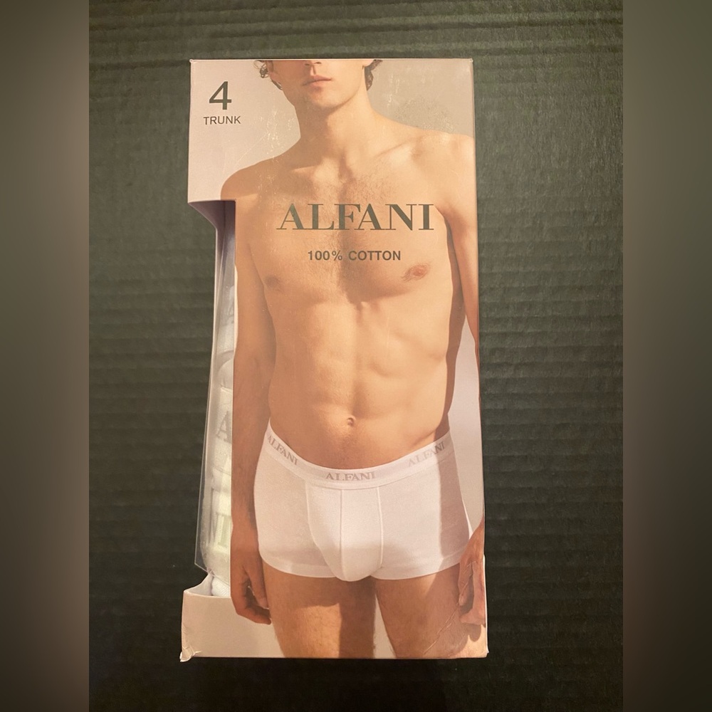 Alfani Men’s 4 Pack Trunks‎ Boxer Briefs in White Size Small 29-31 NWT